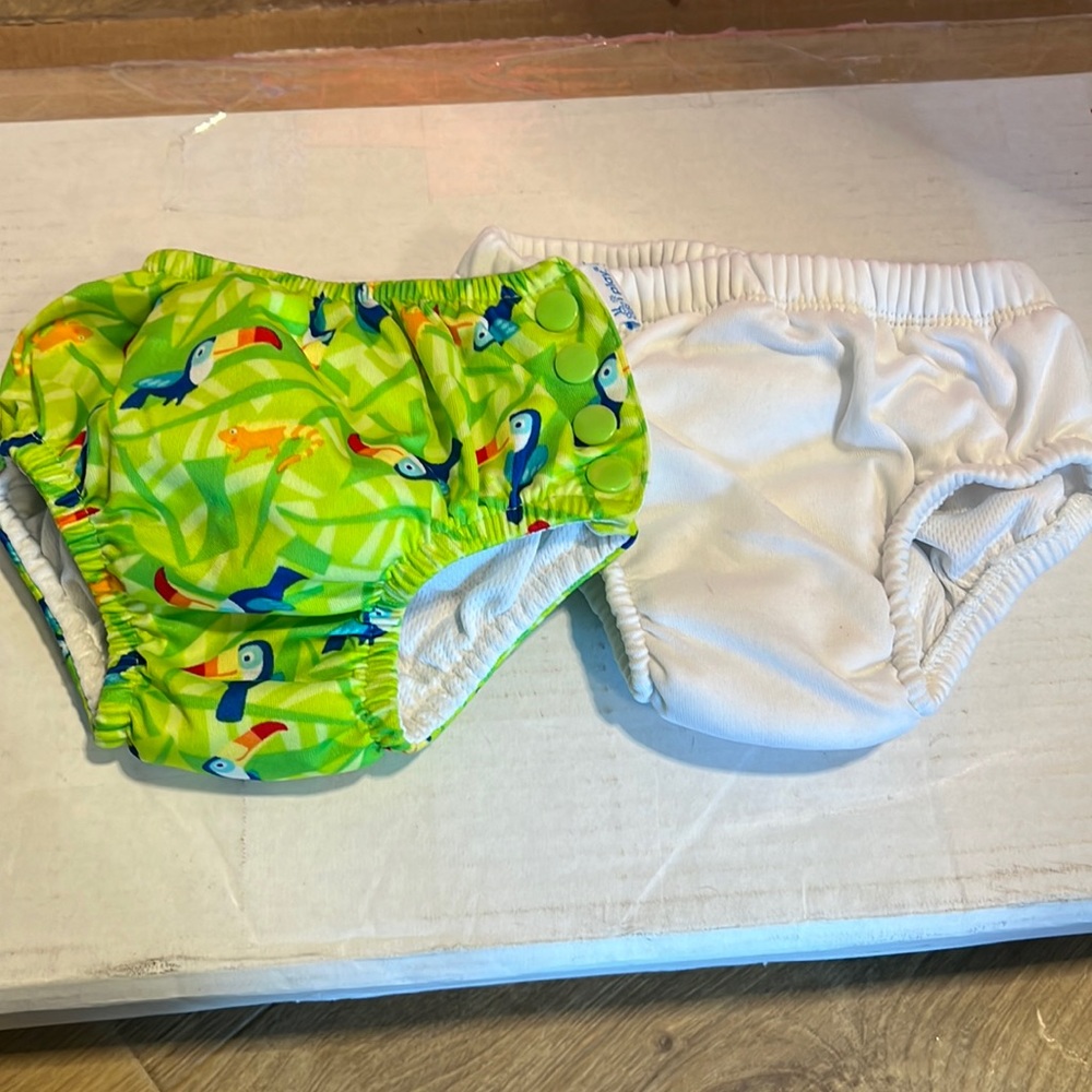 Baby swim diapers. EUC, size 12 month and 12-18 months . iPlay and Speedo